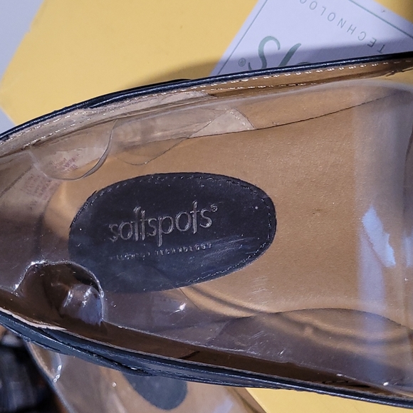 Softspots woman sandals. - Picture 2 of 9